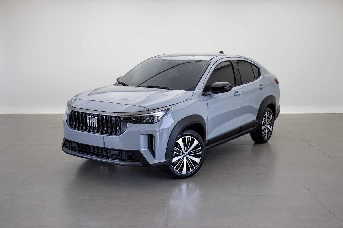 Veículo disponível no estoque Kikoautos